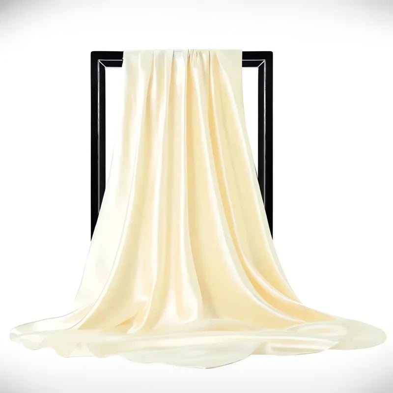 Foulard Cheveux Blanc Nacré Éclat Discret